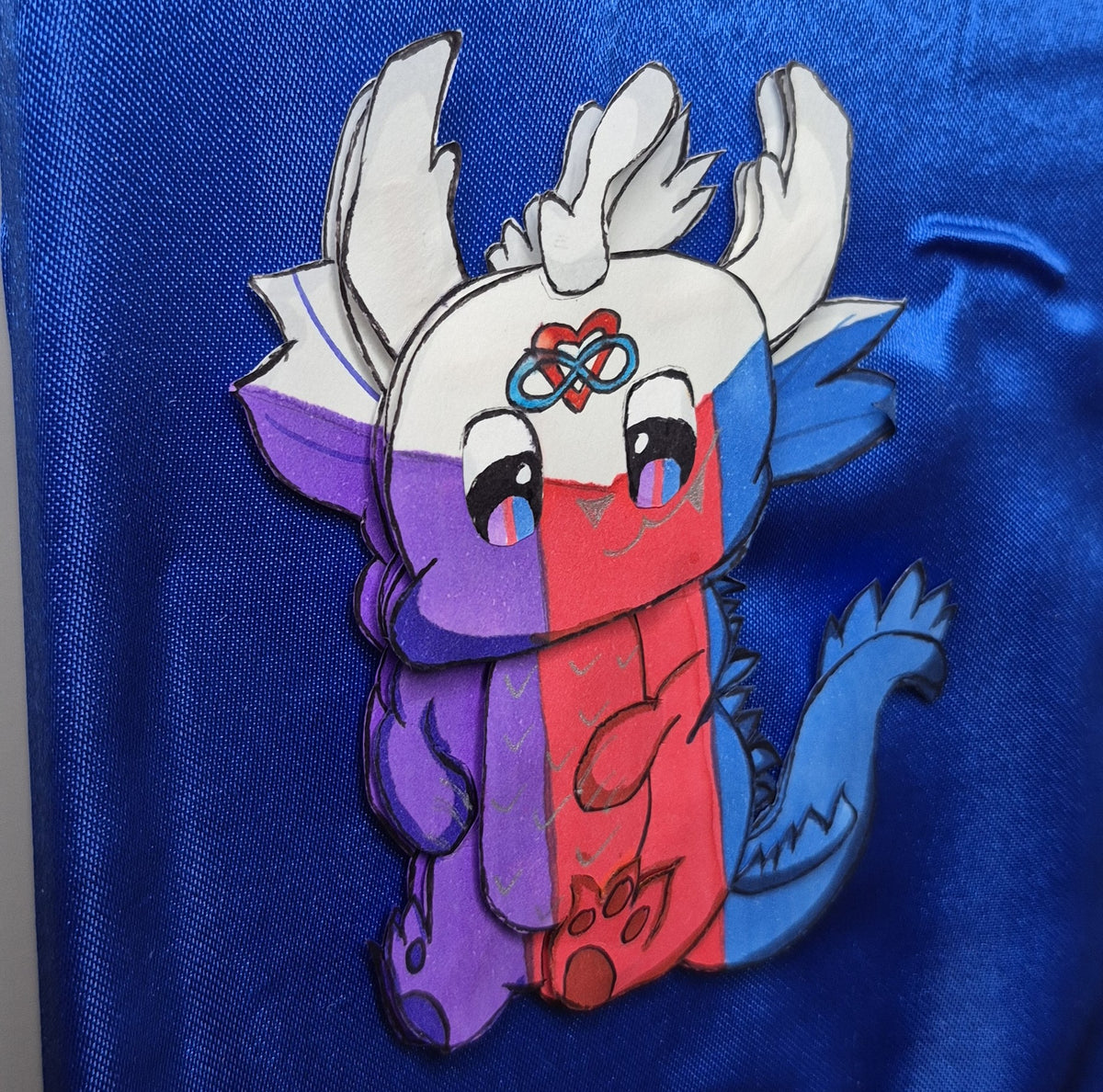 3D Drachenmagnet Polyamorie Pride-Flagge